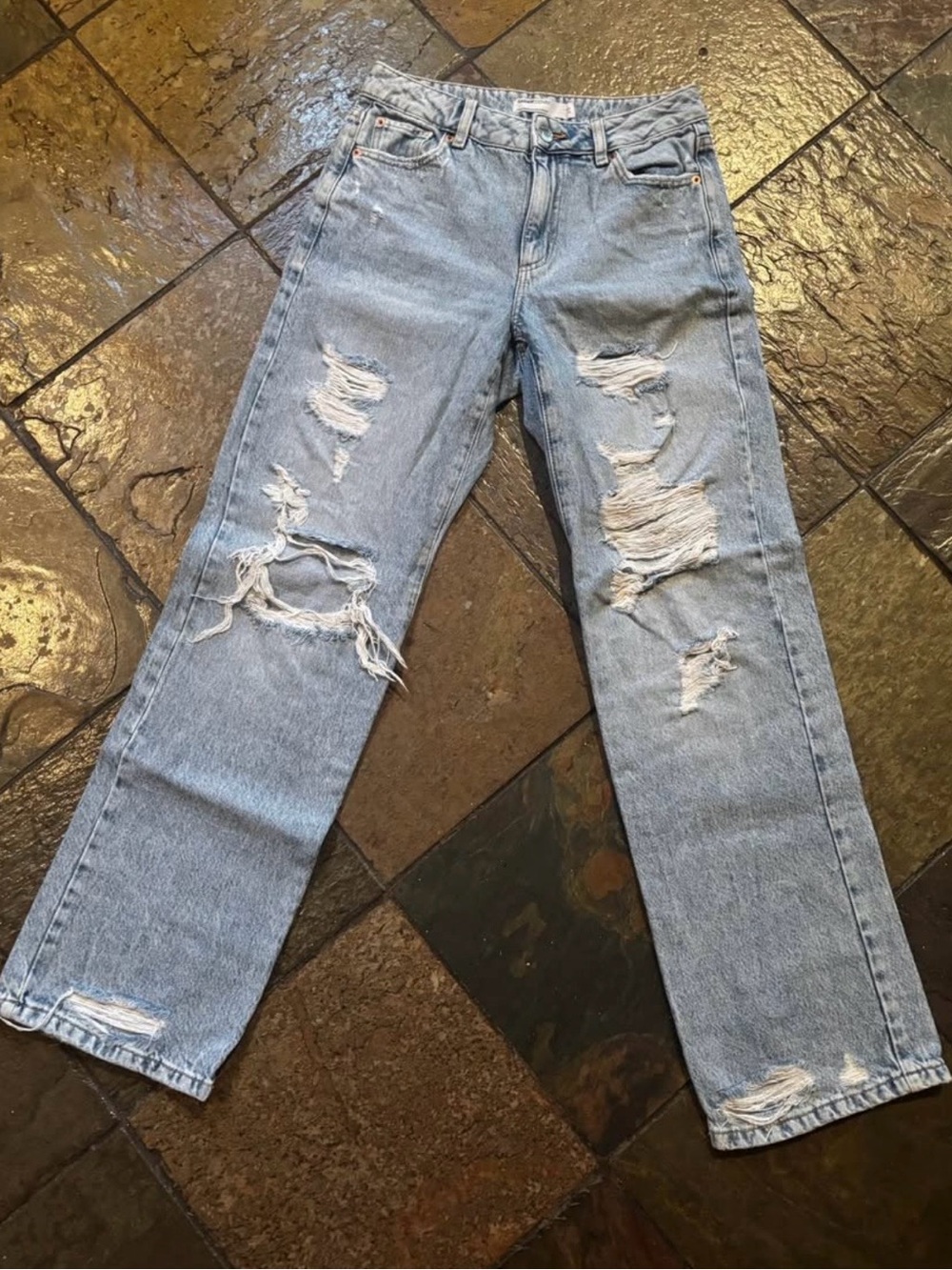 Garage Women's Light Blue Ripped Relaxed Jeans
